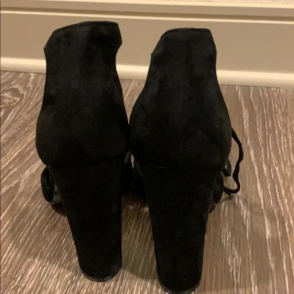Ankle Tie Pointed Toe Black Chunky Heels Size 10 New - Picture 5 of 8